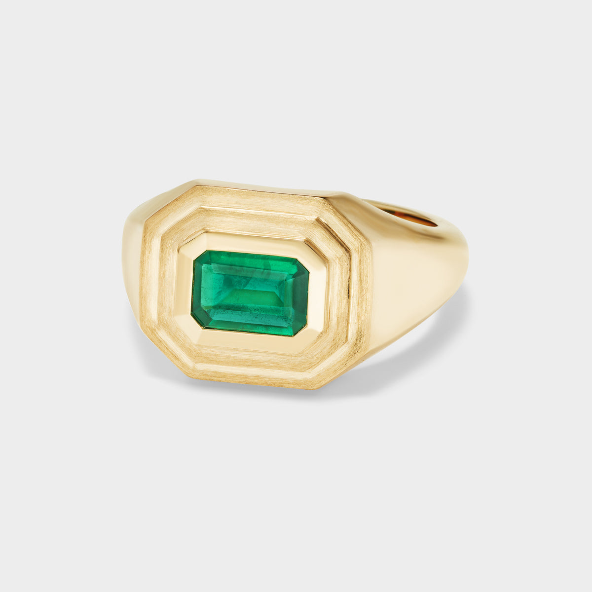 Emerald Solitaire Ring 